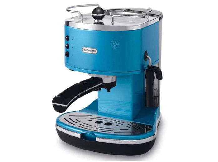 Pákový kávovar DeLonghi ECO 311.R je dostupný ve více barevných variantách