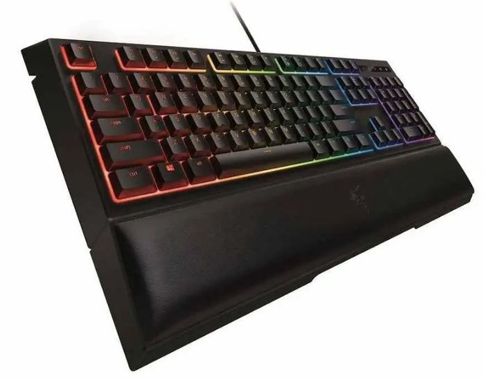 Herní klávesnice Razer Ornata Chroma