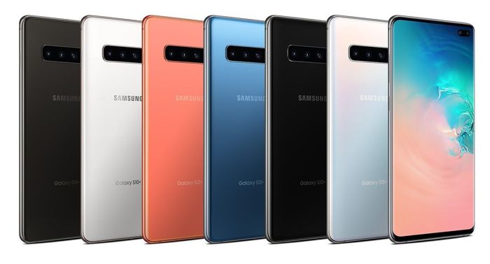 Samsung Galaxy S10 Plus G975F 128GB v různých barevných provedeních