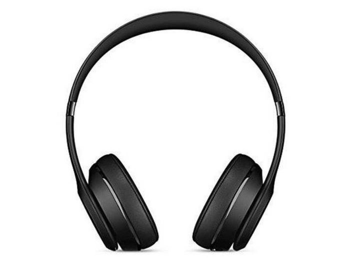 Bezdrátová sluchátka Beats by Dr. Dre Solo3 Wireless nepřiléhají dobře na uši