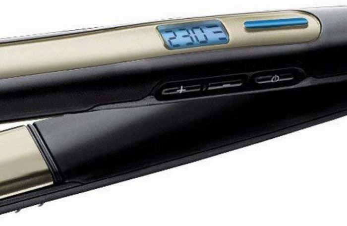 Žehlička na vlasy Remington Sleek & Curl S6500 disponuje displejem