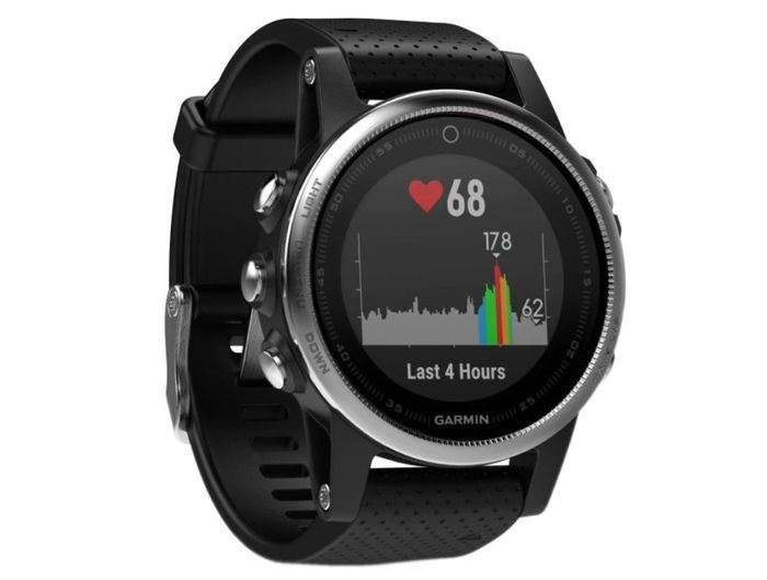 Garmin Fenix ​​5S Optic recenze