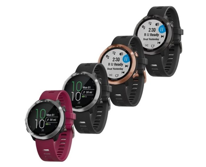 Garmin Forerunner 645 barevné provedení