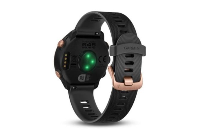 Inteligentní hodinky Garmin Forerunner 645 senzor