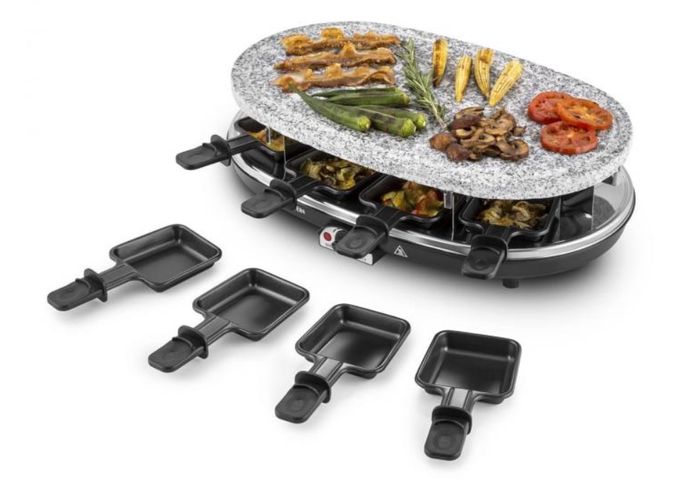 Příprava jídla na raclette grilu Klarstein Steaklette