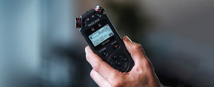  Poloprofesionální diktafon Tascam DR-05X