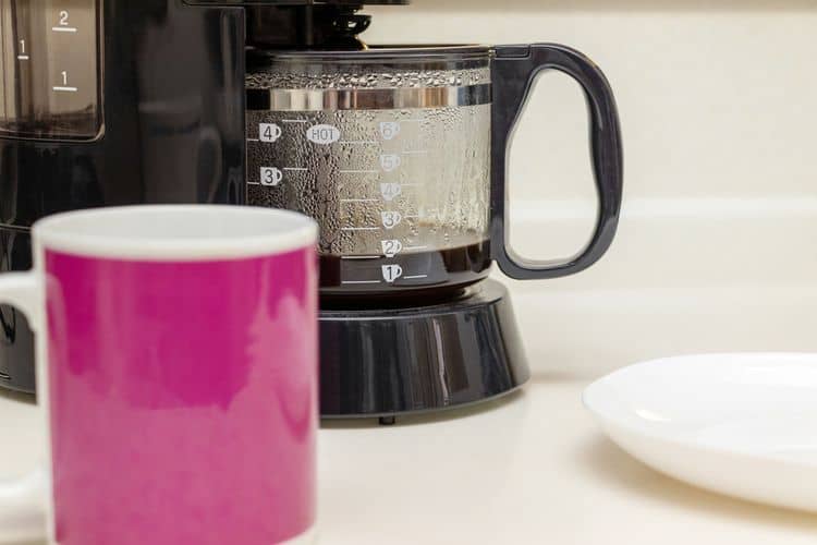 Jak vyčistit kávovar na překapávanou kávu