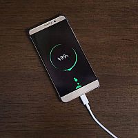 Jak správně nabíjet mobil, smart hodinky, baterii na notebooku